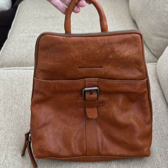 Spikes & Sparrow Genuine Leather Backpack - Picture 2 of 13